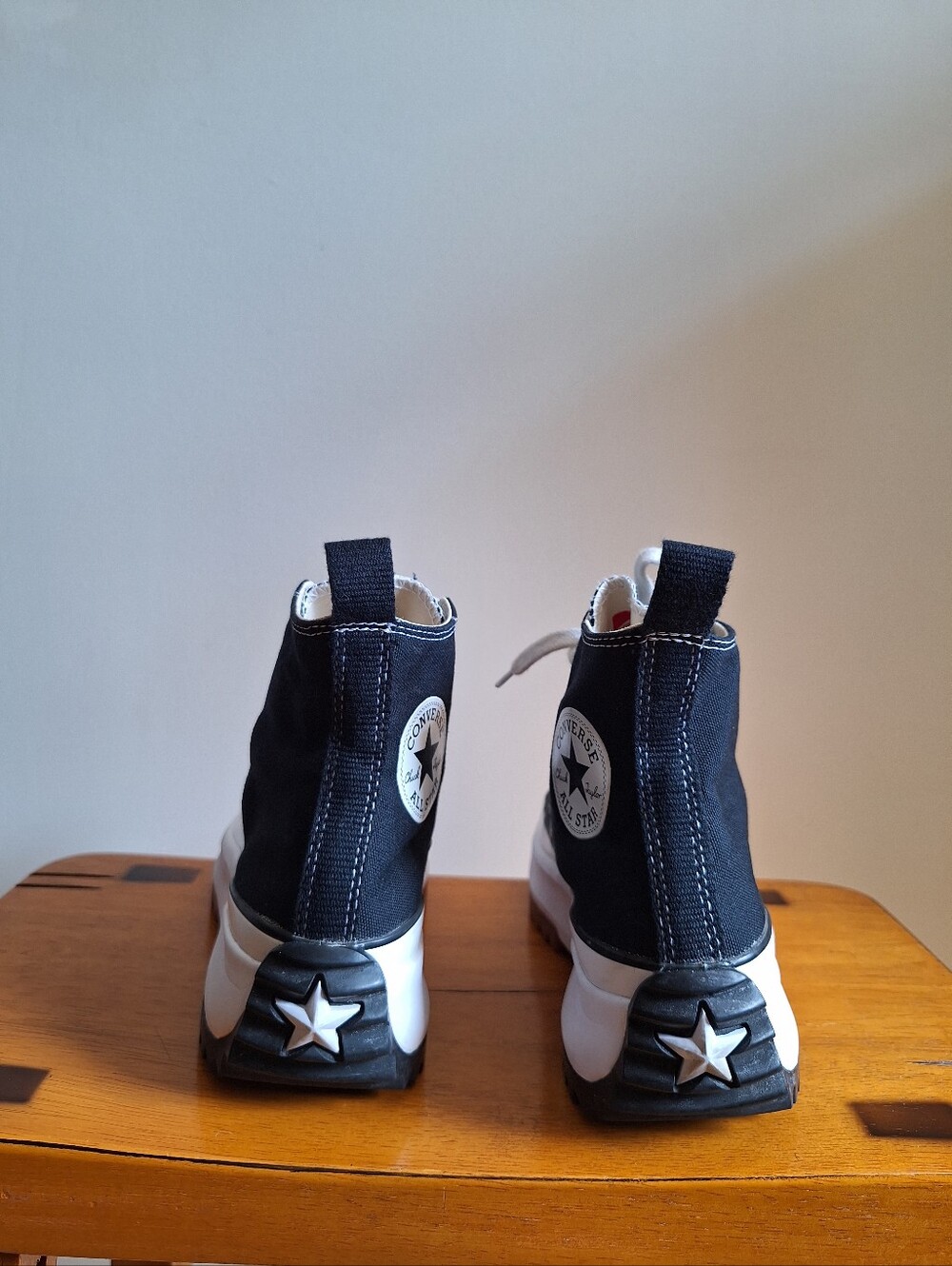 Converse Run Star Hike Platform Canvas Women's Black And White Size 7 - Picture 4 of 10